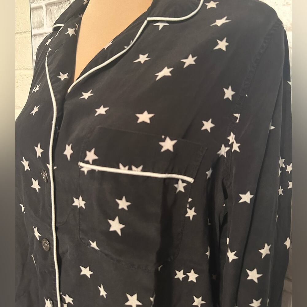Equipment Lillian Silk Pajama Set XS Black w/ Cream Stars Long Sleeve Shorts - Picture 4 of 13